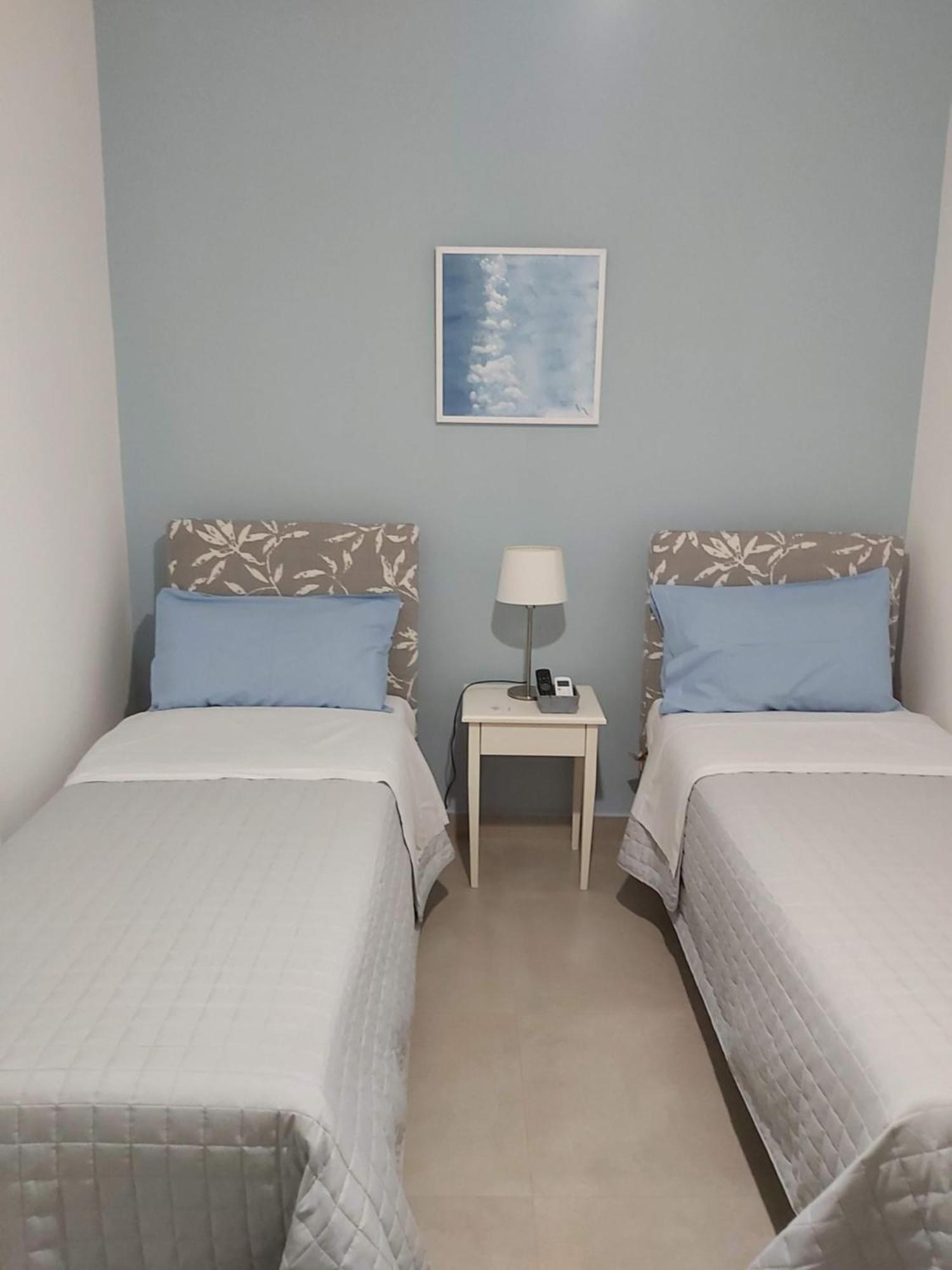 B&B Carpe Diem Gravina di Catania Bagian luar foto